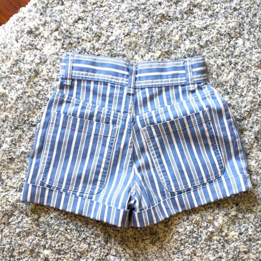 Urban Outfitters High Rise Striped shorts - Picture 2 of 9
